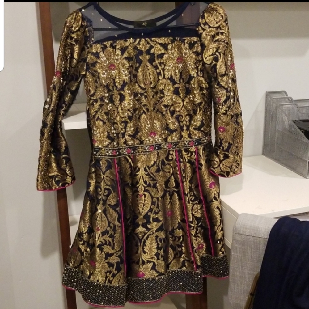 XS Pakistani indian outfit